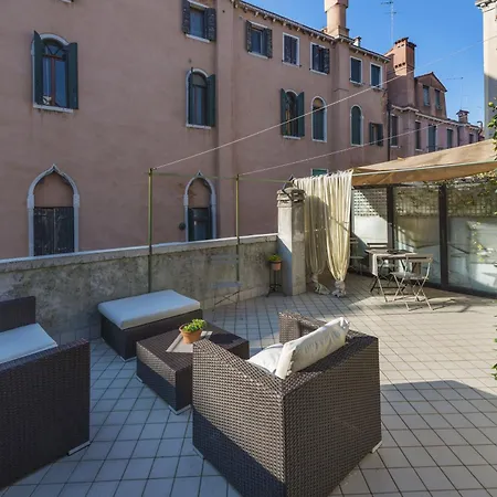 Tre Sestieri Terrace - Canal View 2024 3*